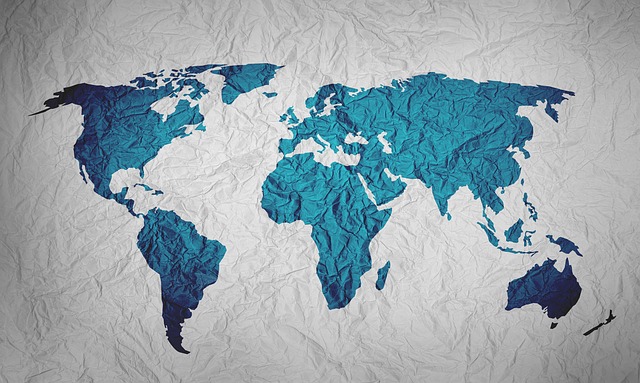 map of the world 2401458 640