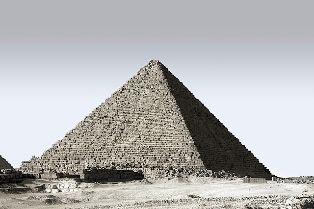 pyramid 3478575 640