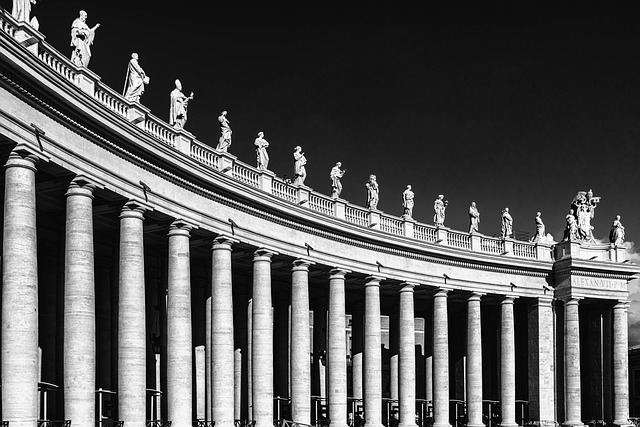 st peters basilica 1697064 640